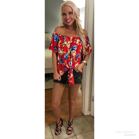 ❤️LAST 1! Stunning Red Off Shoulder Front Tie Top - Picture 3 of 4